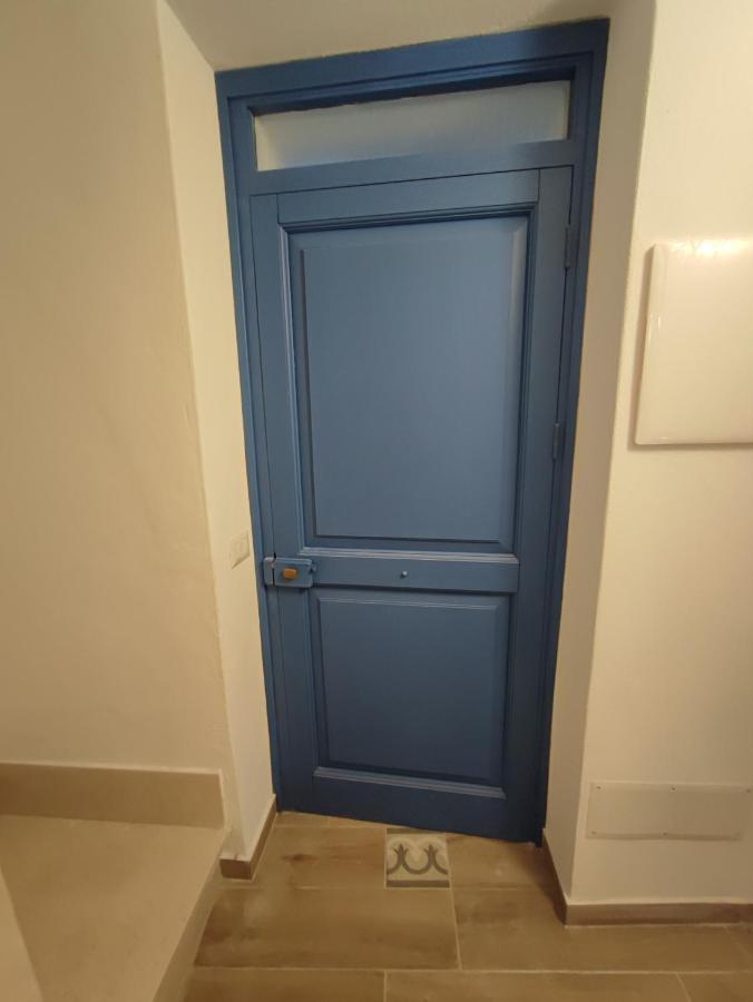 Bed and Breakfast Residenza Nel Borgo L'Appusentu Castelsardo Esterno foto